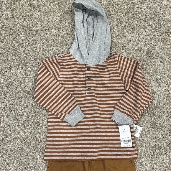 Carters Set | 3T - Picture 2 of 7